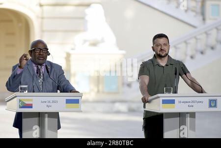 Nicht exklusiv: KIEW, UKRAINE - 16. JUNI 2023 - Präsident der Union der Komoren und Vorsitzender der Afrikanischen Union (AU) Azali Assoumani, Präsident Stockfoto