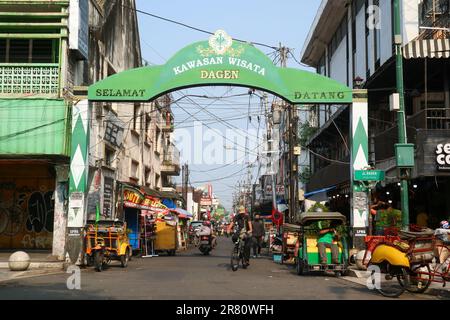 Yogyakarta, Indonesien - 20. März 2023: Tor zum Tourismusgebiet Dagen im Tourismusgebiet malioboro Stockfoto