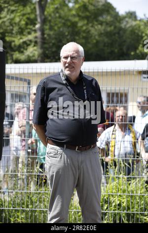 Im Bild: Carsten Liebig. Die Stadt Görlitz würdigt den Ehrenspielführer von Dynamo Dresden Hans-Jürgen „Dixie“ Dörner, indem sie den „Dixie-Dörner-Weg Stockfoto