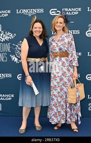 Chantilly, Frankreich. 18. Juni 2023. Gäste, die am 18. Juni 2023 den Prix de Diane Longines in Chantilly, Frankreich, besuchen. Foto: Mireille Ampilhac/ABACAPRESS.COM Kredit: Abaca Press/Alamy Live News Stockfoto