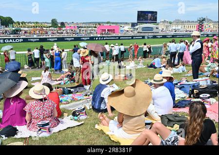 Chantilly, Frankreich. 18. Juni 2023. Prix de Diane Longines in Chantilly, Frankreich, am 18. Juni 2023. Foto: Mireille Ampilhac/ABACAPRESS.COM Kredit: Abaca Press/Alamy Live News Stockfoto