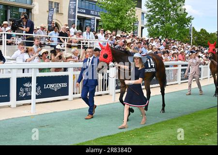 Chantilly, Frankreich. 18. Juni 2023. Prix de Diane Longines in Chantilly, Frankreich, am 18. Juni 2023. Foto: Mireille Ampilhac/ABACAPRESS.COM Kredit: Abaca Press/Alamy Live News Stockfoto