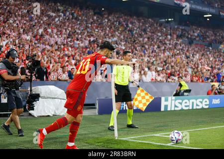 Rotterdam, Niederlande. 19. Juni 2023. Marco Asensio wurde während des Finalspiels der UEFA Nations League 2022/23 zwischen Kroatien und Spanien in De Kuip in Aktion gesehen. Endstand: Kroatien 5:4 Spanien Kredit: SOPA Images Limited/Alamy Live News Stockfoto
