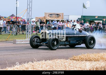 Schwungrad-Event auf der Bicester Heritage 2023 Stockfoto