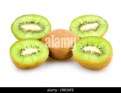 Reife Kiwis, isoliert auf weißem Hintergrund Stockfoto