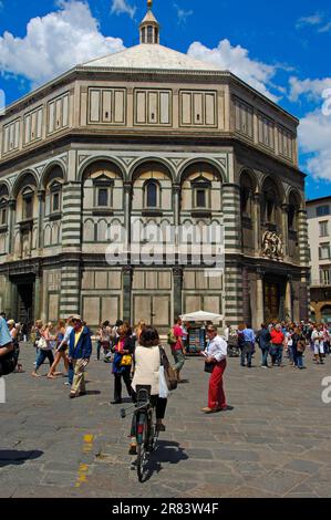 Florenz, Baptisterium, Tor zum Paradies, Osttür, Domplatz, Piazza del Duomo, Toskana, Italien Stockfoto