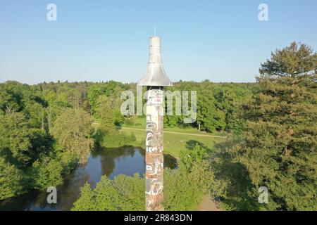 Drohnenfotos aus Windsor Great Park, einschließlich Totem Pole, Runnymede, England, Großbritannien Stockfoto