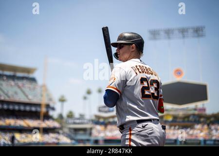 San Francisco Giants ernannten den Hitter Joc Pederson (23) während eines Spiels der MLB gegen die Los Angeles Dodgers am Sonntag, den 18. Juni 2022, im Dodger Stadium. Stockfoto