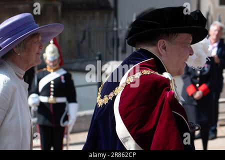 Windsor, Berkshire, Großbritannien. 19. Juni 2023. Gäste der Garter-Zeremonie im Windsor Castle heute. Kredit: Maureen McLean/Alamy Live News Stockfoto