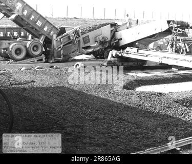 Bau des M11 MotorwayRoad Arbeiters Stockfoto