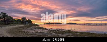 Bretagne, Ile d'Arz im Golf von Morbihan, Küstenlandschaft, Sonnenuntergang Stockfoto