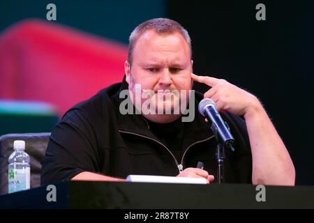 Kim Dotcom bei der Veröffentlichung der Mega-Website, Dotcom Mansion, Coatesville, Auckland, Neuseeland, Sonntag, 20. Januar 2013. Stockfoto