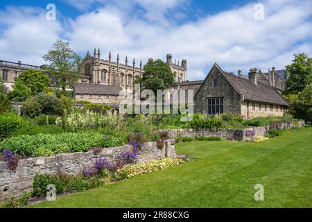 The Christ Church war Memorial Garden, Gärten in der Altstadt von Oxford, Oxfordshire England, Großbritannien Stockfoto