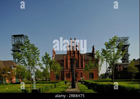 Lohn- und Gehaltshalle, Regionalverband Westfalen-Lippe, LWL-Industriemuseum Zeche Zollern, Dortmund, Ruhrgebiet, Nordrhein-Westfalen, Deutschland Stockfoto