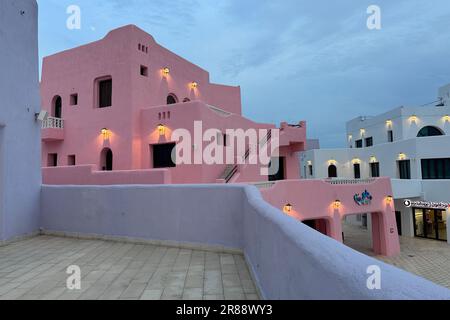 Doha, Katar - 05. Juni 2023: Umbau des alten Hafens von Doha in den Stadtteil Mina Box Park Katar Stockfoto