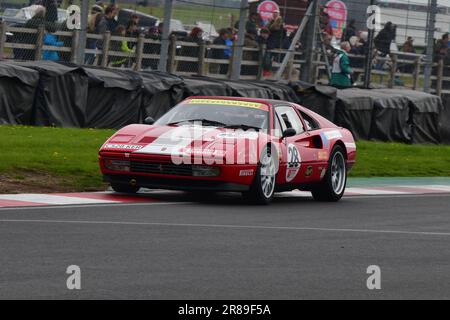 Myles Poulton, Ferrari 328 GTS, Superformance Ferrari Club Classic Series, aus dem Ferrari Club of Great Britian, ein 20-minütiges Rennen, mit Cars spl Stockfoto