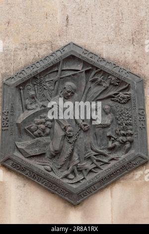 England, Dorset, Dorchester, Shire Hall Museum, Gedenkplakette zur Verurteilung der Tolpuddle-Märtyrer Stockfoto