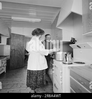 Derzeit 18.-7.-1960: Strømbu-Kara sechs alte Junggesellen betreiben eine Pension in Sollia und machen es so gemütlich für die Gäste, dass sie zwanzig Jahre in Folge wiederkommen. Foto: Aage Storløkken / Aktuell / NTB ***FOTO NICHT VERARBEITET*** Stockfoto