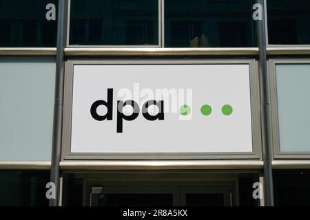 Deutsche Presseagentur dpa, X8 Bürogebäude, Rudi-Dutschke-Straße, Markgrafenstraße, Kreuzberg, Friedrichshain-Kreuzberg, Berlin, Deutschland *** Lokal Stockfoto