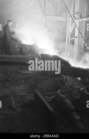 Aktuelle 3-1947: Wohnungsbau in Oslowie viele Menschen bekommen dieses Jahr ein Haus? Material, Arbeit und Geld sind erforderlich, um Häuser zu bauen. Die Situation ist, dass es an einer Reihe wichtiger Materialien mangelt. Dies war in erster Linie der Grund dafür, dass nur 65 Prozent des Set-Building-Programms im letzten Jahr erfüllt werden konnten. Außerdem besteht in den meisten Baugewerben ein erheblicher Mangel an qualifizierten Arbeitskräften. Foto: Th. Skotaam/Aktuell/NTB ***FOTO NICHT VERARBEITET*** Stockfoto