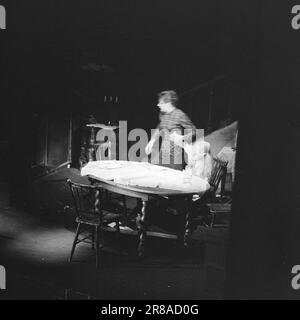 Aktueller Stand 53-8-1960: Schlüssel zum Geist das Wunder - Helen Keller mit einer zehnjährigen in der Hauptrolle bei Oslo Nye Teater Photo: Aage Storløkken / Aktuell / NTB ***FOTO NICHT VERARBEITET*** Stockfoto