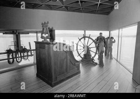 Aktuell 20 - 1974: Das Segeln Norwegens im Haus das Norwegische Schifffahrtsmuseum wurde vor 60 Jahren gegründet, aber erst heute kann man sagen, dass es in enger Verbindung mit dem Framhuset und dem Kon-Tiki-Haus auf Bygdøynes ordnungsgemäß eingerichtet wurde. Foto: Sverre A. Børretzen / Aktuell / NTB ***FOTO NICHT IMAGE PROCESSED*** Stockfoto