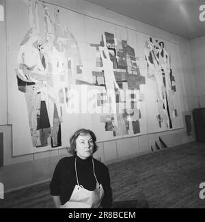 Derzeit 34. 9. 1960: Kunst im Stallpreisträger Else Hagen ist damit beschäftigt, die Haupttreppe des Storting zu dekorieren. Die Arbeit wird vier Jahre dauern. Foto: Aage Storløkken / Aktuell / NTB ***FOTO NICHT VERARBEITET*** Stockfoto