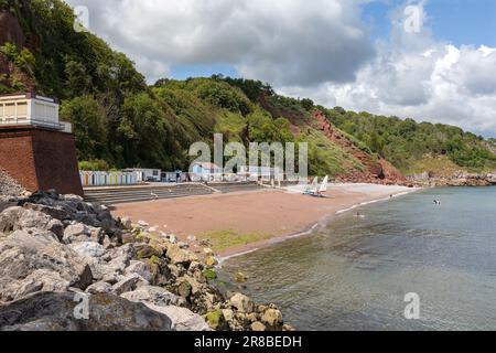 Der Strand in Oddicombe in Torbay (englische Riveria), Devon, Großbritannien Stockfoto