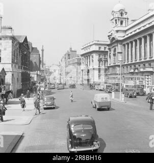 Actual 12-1951: Treffen mit LondonEditor per Bratland auf einer Reportage-Reise nach London, um über das "Festival of Britain" mit einer Darstellung des heutigen London zu berichten. Foto; per Bratland / Aktuell / NTB ***NB!!! FOTO NICHT VERARBEITET*** Stockfoto