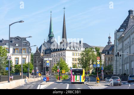 Cathédrale Notre-Dame vom Boulevard Franklin Delano Roosevelt, Ville Haute, Stadt Luxemburg, Luxemburg Stockfoto