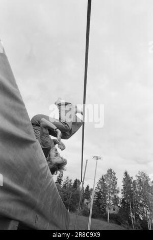 Strom 34 - 5 - 1974: Falkum macht LiveStud. Mit. Leif Roar Falkum verlangt einen Medaillenplatz während der Leichtathletik-EC in Rom. Foto: Ivar Aaserud / Aktuell / NTB ***FOTO NICHT ABGEBILDET*** Stockfoto