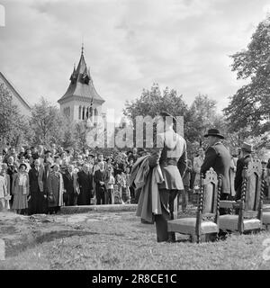 Aktuell 11-1950: Oslo 900 Jahre Jubiläum und die Eröffnung der Stadt HallOslo feiert! Die Stadt ist 900 Jahre alt, erklären die Historiker, und es ist nicht kostenlos, dass man sie darauf sehen kann. Foto: Sverre A. Børretzen / Aktuell / NTB ***FOTO NICHT IMAGE PROCESSED*** Stockfoto