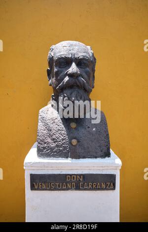 Statue von Don Venustiano Carranza im Heroes Park Garden des Museo San Roque Valladolid Mexiko Stockfoto