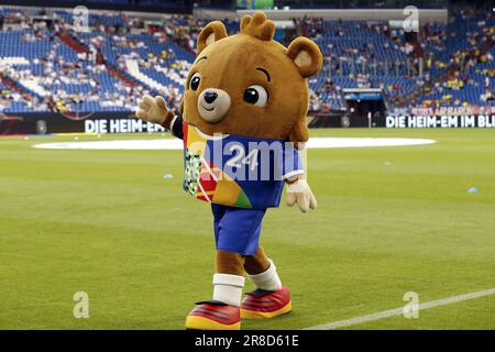 GELSENKIRCHEN - 20/06/2023, Mascotte EURO 2024 während des freundschaftlichen internationalen Spiels zwischen Deutschland und Kolumbien in der Veltins-Arena am 20. Juni 2023 in Gelsenkirchen. AP | Niederländische Höhe | BART STOUTJESDYK Stockfoto