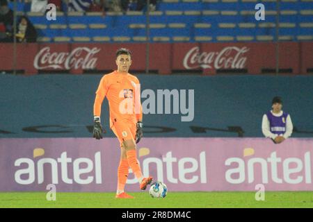 Montevideo, Uruguay. 20. Juni 2023. Santiago Mele aus Uruguay, während des Spiels zwischen Uruguay und Kuba für die International Friendly, am 20. Juni im Centenario Stadium in Montevideo, Uruguay. Foto: Pool Pelaez Burga/DiaEsportivo/DiaEsportivo/Alamy Live News Kredit: DiaEsportivo/Alamy Live News Stockfoto