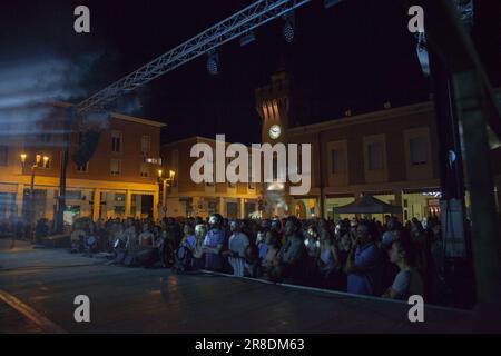 Argenta, Emilia Romagna, Italien. 20. Juni 2023. Giovanni Truppi lebt in Argenta. (Kreditbild: © Carlo Vergani/Pacific Press via ZUMA Press Wire) NUR ZUR REDAKTIONELLEN VERWENDUNG! Nicht für den kommerziellen GEBRAUCH! Stockfoto