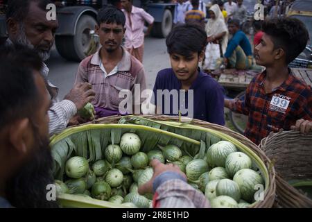 Gemüsegroßhandelsmarkt in Churamonkati, Jashore, Bangladesch Stockfoto