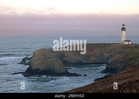 Yaquina Head Light 1873, Newport, OR, USA Stockfoto