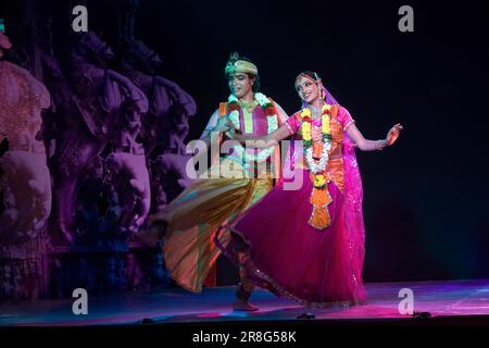 Kathak-Tanz im Natiyanjali-Festival im Perur-Tempel, Tamil Nadu, Indien Stockfoto
