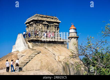 Olakkanatha Tempel altes Leuchthaus und Neues Leuchthaus in Mahabalipuram Mamallapuram, Tamil Nadu Tamilnadu, Südindien, Indien, Asien. UNESCO-Weltkulturerbe Stockfoto