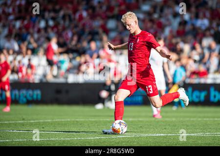 Vejle, Dänemark. 20. Juni 2023. Oliver Provstgaard (13) aus Dänemark wurde während des U21. Euro-Qualifikationsspiels zwischen Dänemark und Wales im Vejle-Stadion in Vejle gesehen. (Foto: Gonzales Photo/Alamy Live News Stockfoto