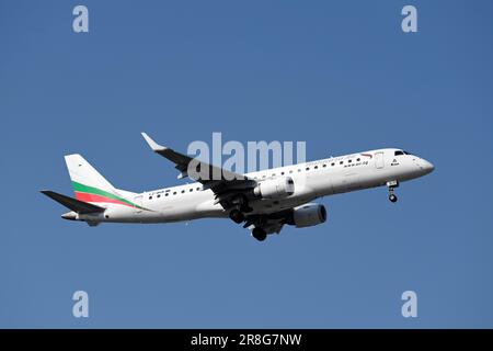 Bulgaria Air, Embraer ERJ-190, LZ-BUR Stockfoto