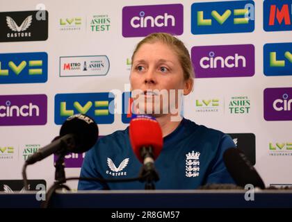 21. Juni 2023, Nottingham, Großbritannien. Trent Bridge Cricket Stadium, Nottingham, Großbritannien. 22-26. Juni 2023 England Ladies gegen Australia Ladies im Ashes Cricket Test Match. Mittwoch – Australien Training und Pressekonferenzen zwischen England und Australien. Heather Knight OBE (England Cricket Team Captain). Bild: Mark Dunn/Alamy Live News Stockfoto