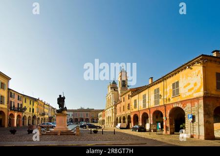 Mazzini Square, Guastalla (Wiedereinstieg) Stockfoto