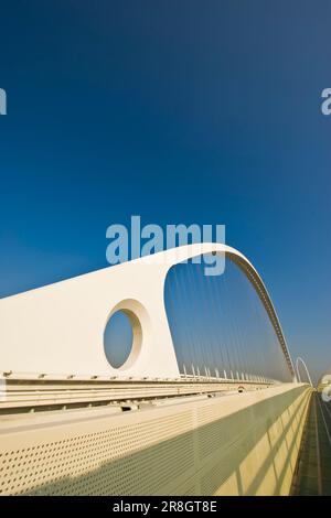 The Sails, Santiago Calatravas Hängebrücke über die A1, Reggio Emilia, Italien Stockfoto