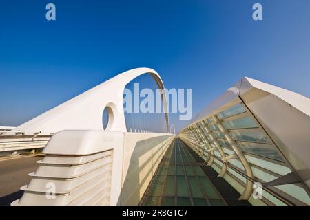 The Sails, Santiago Calatravas Hängebrücke über die A1, Reggio Emilia, Italien Stockfoto