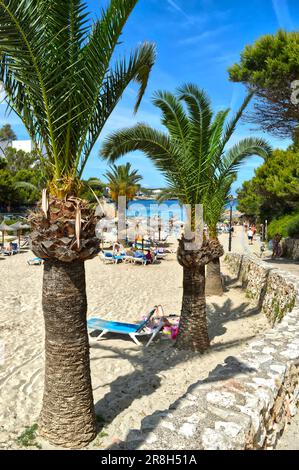 Cala des Pou Beach in Cala D’Or auf Mallorca, einer spanischen Insel im Mittelmeer Stockfoto