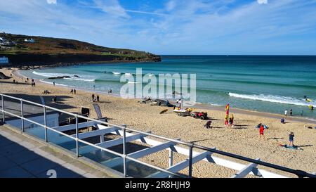 Sonniges St. Ives im Oktober Stockfoto
