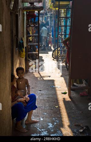 Das tägliche Leben im Slum bei Colaba. Mumbai. Indien Stockfoto