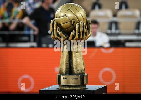 Paris, Frankreich. 15. Juni 2023. Veranschaulichung der offiziellen Trophäe während der französischen Meisterschaft, des Basketballspiels Betclic Elite, der Playoffs, des Endspiels 3, zwischen Metropolitans 92 (Boulogne - Levallois) und MONACO am 15. Juni 2023 im Roland-Garros-Stadion in Paris, Frankreich - Foto Matthieu Mirville/DPPI Credit: DPPI Media/Alamy Live News Stockfoto